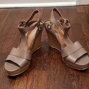 SUSINA TAN WEDGE SANDAL (11M)